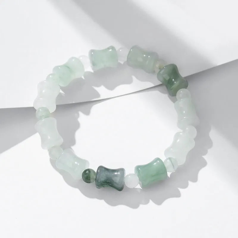 Natural chalcedony beaded bracelet with diamond-shaped Tianshan emerald beads and safety lock clasp