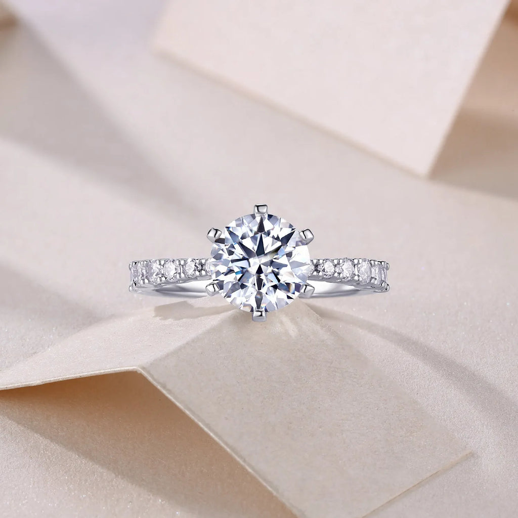 Goddess's Blessing wedding ring set with 2-carat moissanite stone in platinum-plated S925 silver band, gift box packaging
