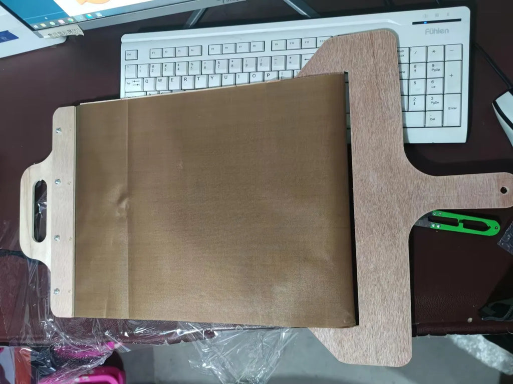 55cm long pizza transfer shovel with hanging hole and non-stick food-grade PP surface