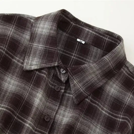 Women's loose lapels long sleeves plaid shirt in picture colour with button detail and plant flower pattern