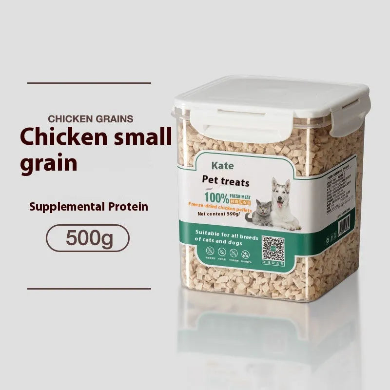 Freeze-dried chicken cat snacks in 500g pack showing nuggets in bagged or barrel packaging options