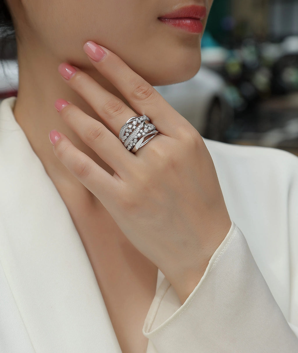 Blossoming All The Way moissanite wedding ring set in S925 silver with platinum plating, gift box packaging