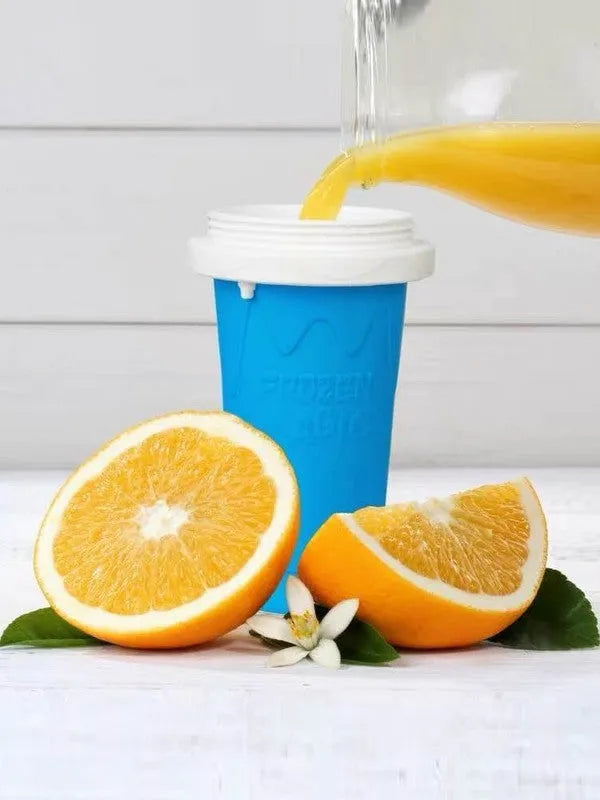 Blue quick refrigeration silicone pinch cup for fast cooling drinks, shown with dimensions.