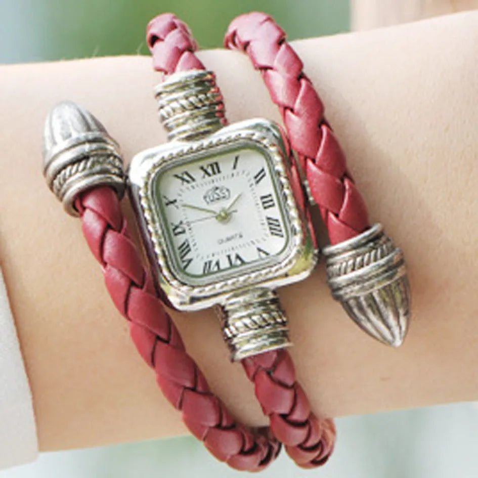 Snake bracelet quartz watch with leather strap and alloy buckle in black colour option