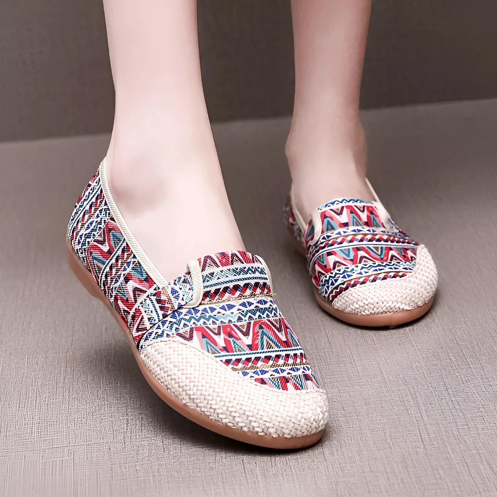 Women's ethnic style flat heel cloth shoes with shallow mouth and colour stitching