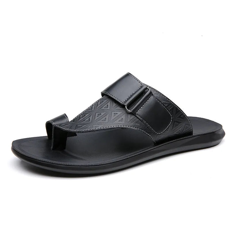 Men's simple beach slippers with cowhide uppers and rubber soles in light brown colour