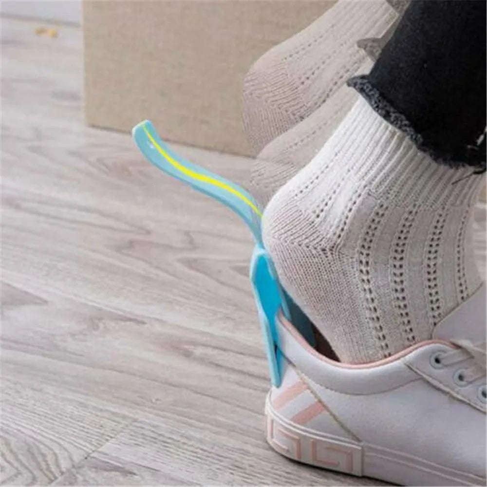 Lazy shoe lifter PP plastic polypropylene shoehorn 16.5 x 4.6cm compact size lightweight 18.5g shoe helper for easy slip-on no bending home use multiple colour options blue grey pink red white