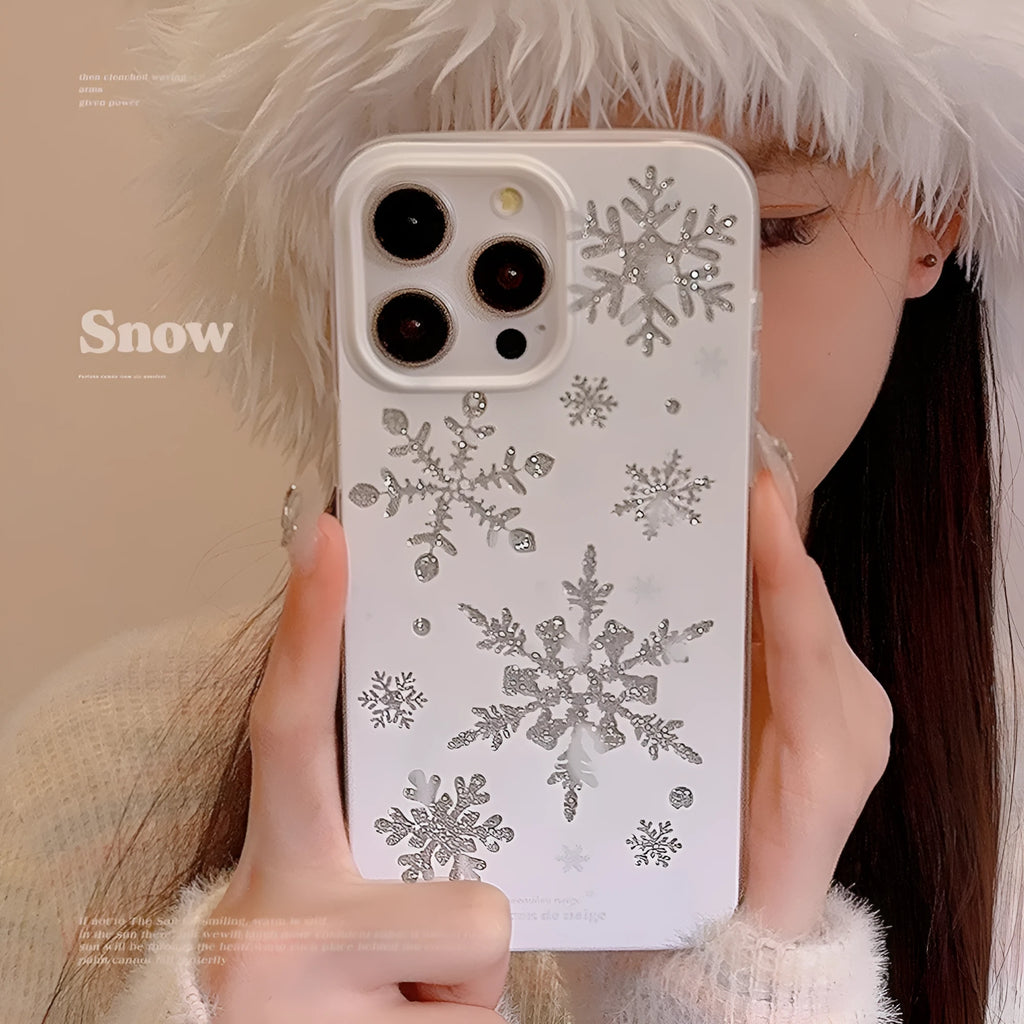 Autumn winter atmosphere TPU phone case for Apple iPhone with glitter winter floating cream design