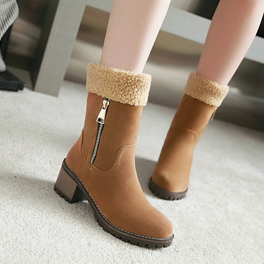 Waterproof snow boots in multiple colours with ankle protection and plush lining.