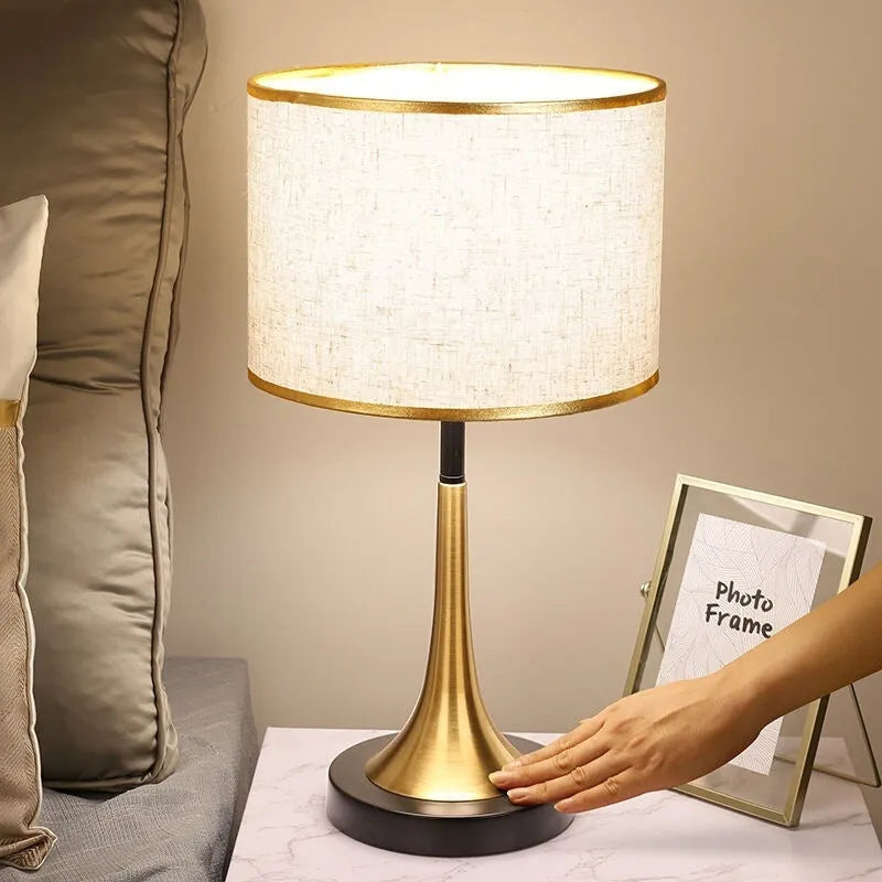 Touch sensor dimming table lamp with stepless dimming, Phnom Penh fine linen shade, modern style