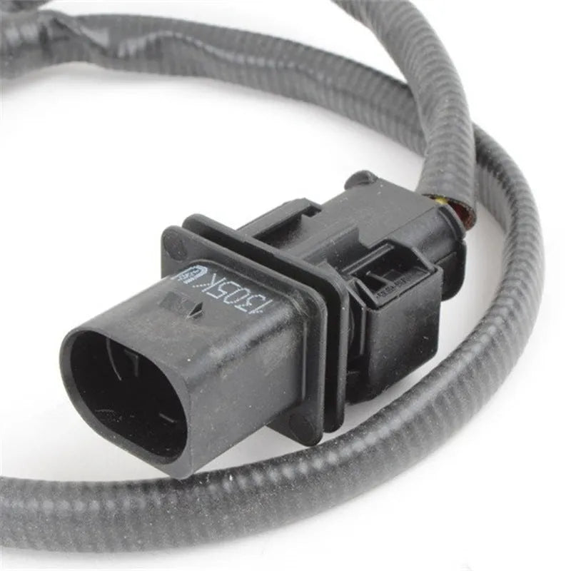 Shuanglong automotive front oxygen sensor with electrical connector for exhaust system installation