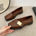 Women's square toe flat-heeled loafers with metal buckle in artificial leather