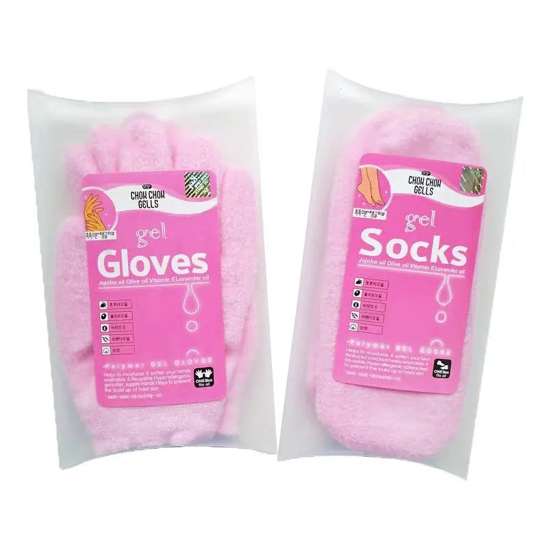 Pink reusable spa gel gloves for moisturising cracked hand skin with soft cotton spandex and Vitamin E gel lining