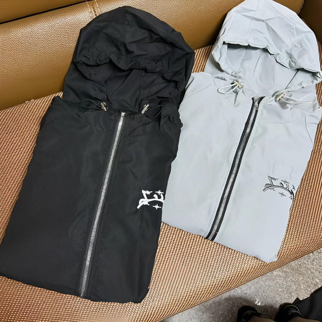 Men's grey loose fit hooded sunscreen jacket with British style design