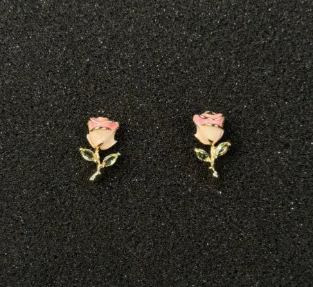 Galvanised geometric Chinese-style earrings with petal elements in zinc alloy