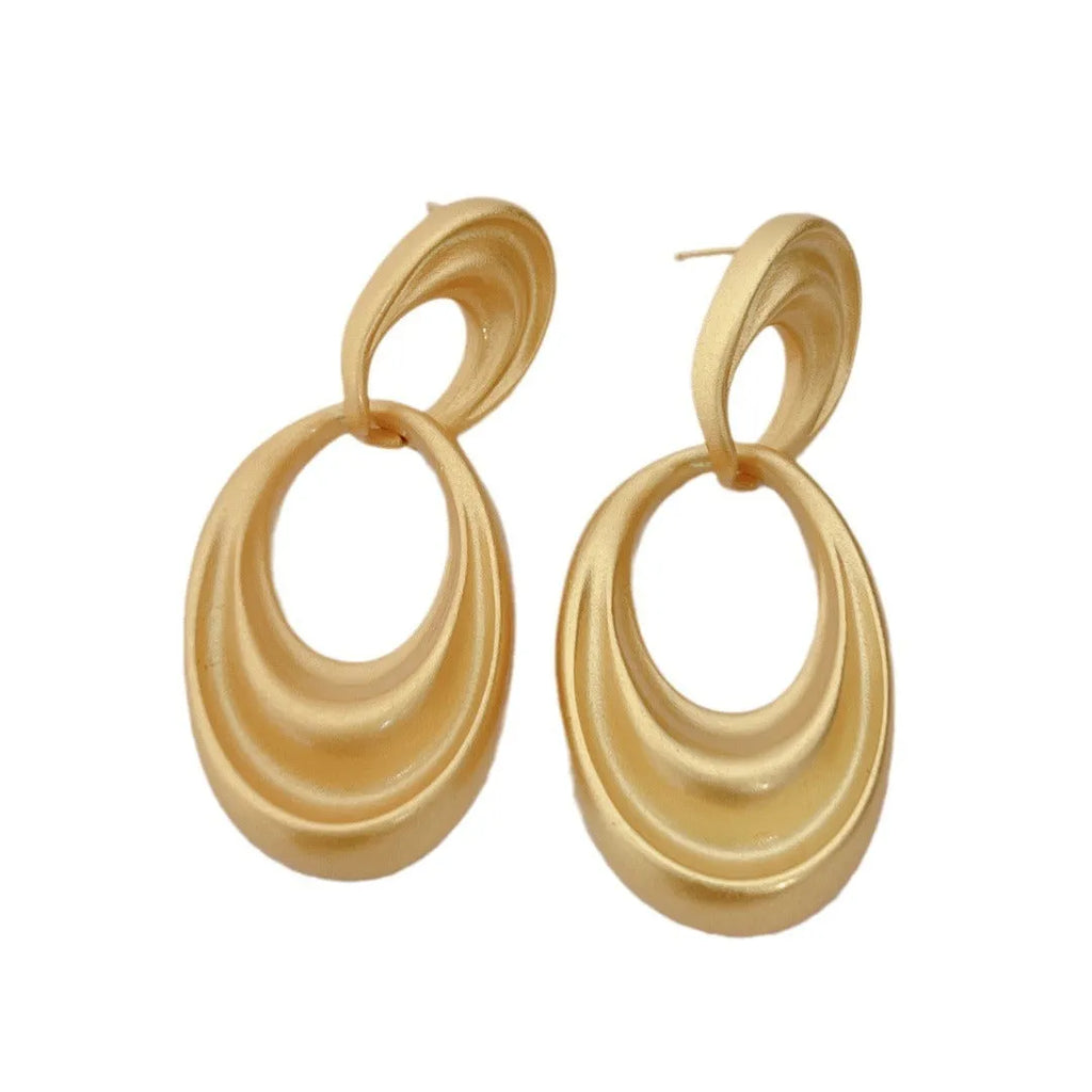 Copper double circle French retro earrings in quicksand colour with U-shaped design