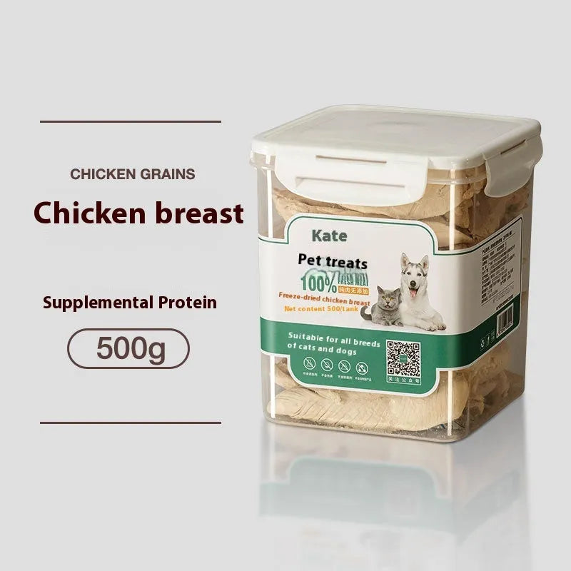 Freeze-dried chicken cat snacks in 500g pack showing nuggets in bagged or barrel packaging options