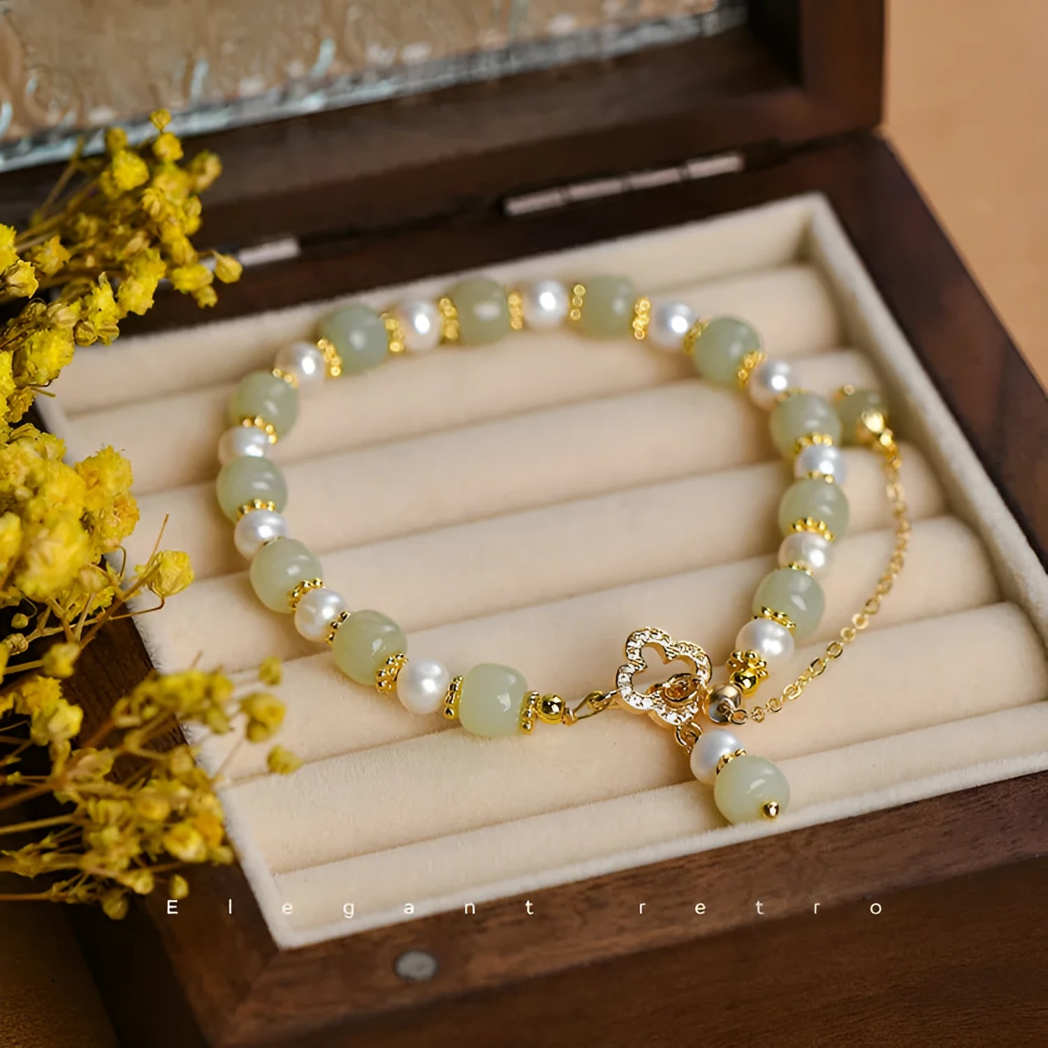 Gold-coloured Hetian jade bracelet with pearl pendant and Chinese style round beads