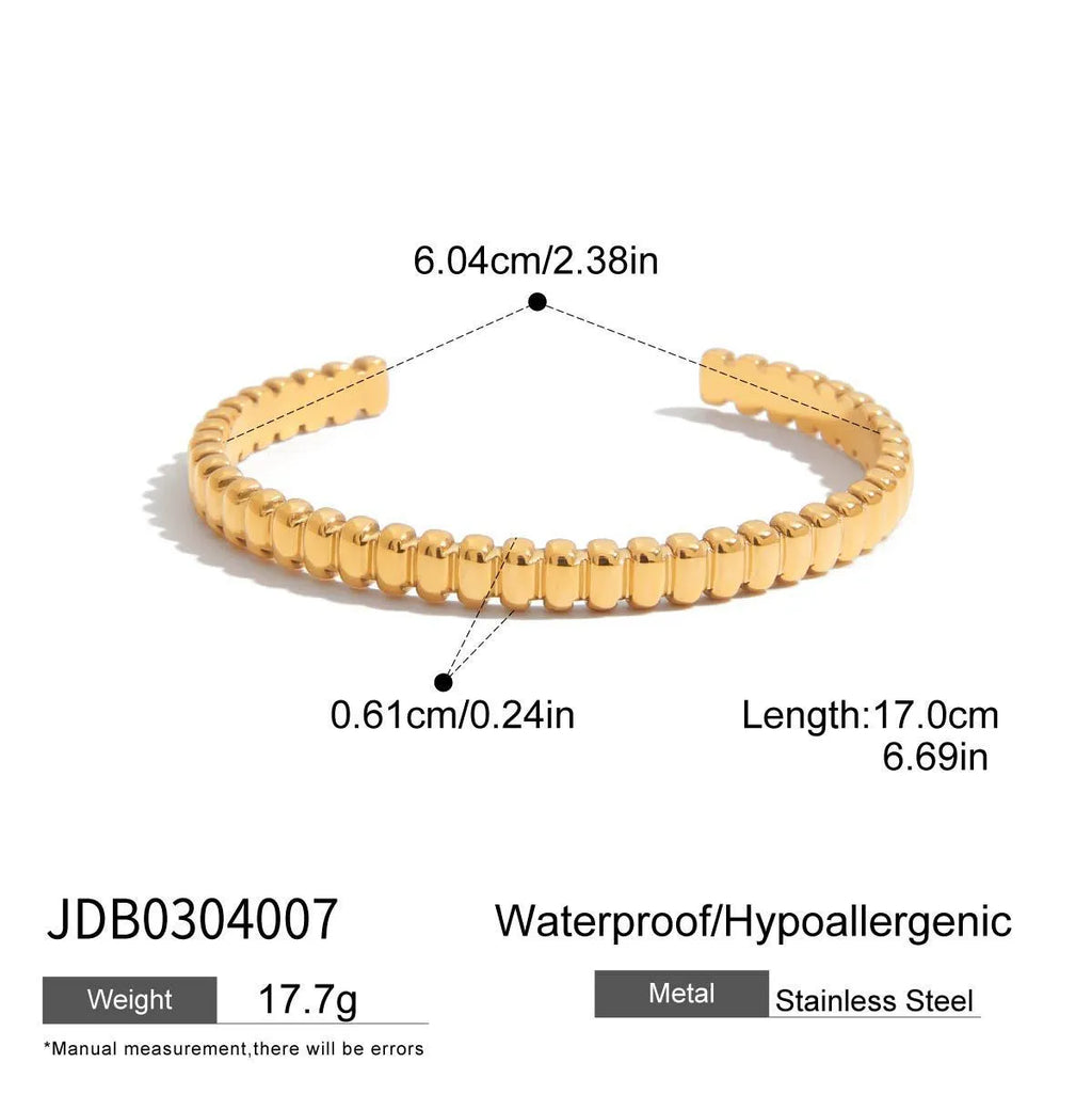 Women's stainless steel bracelet with electroplated finish in European and American styling variations