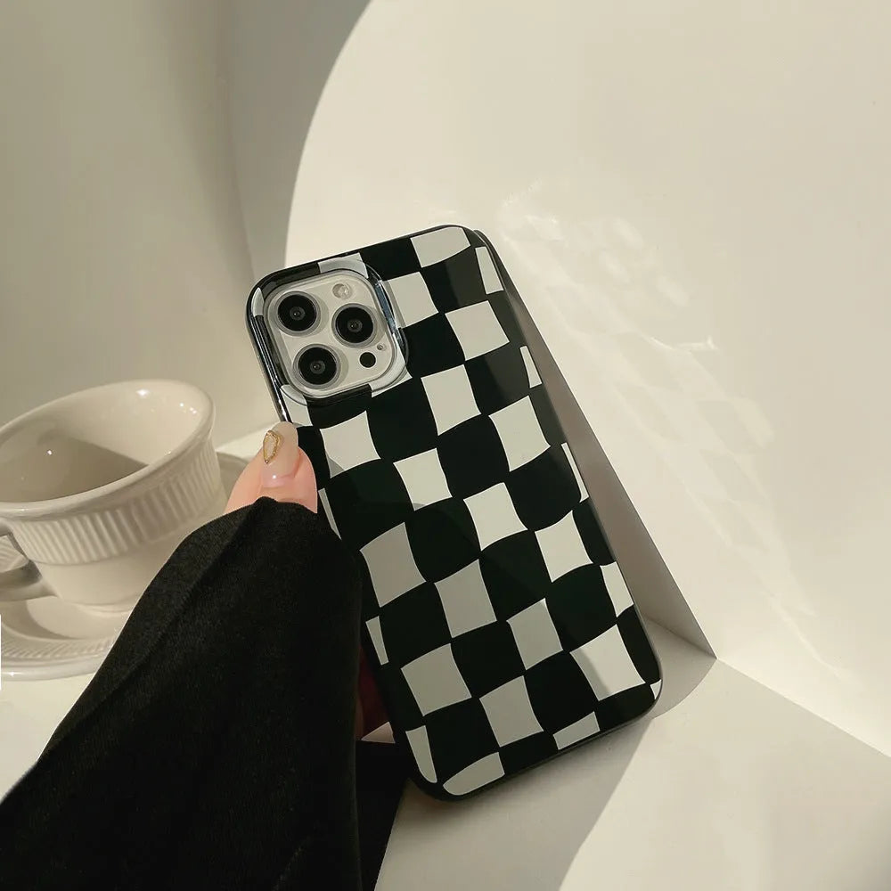 Lattice Case 13 TPU back cover for iPhone in Bright Black Twisted Grid with painted finish