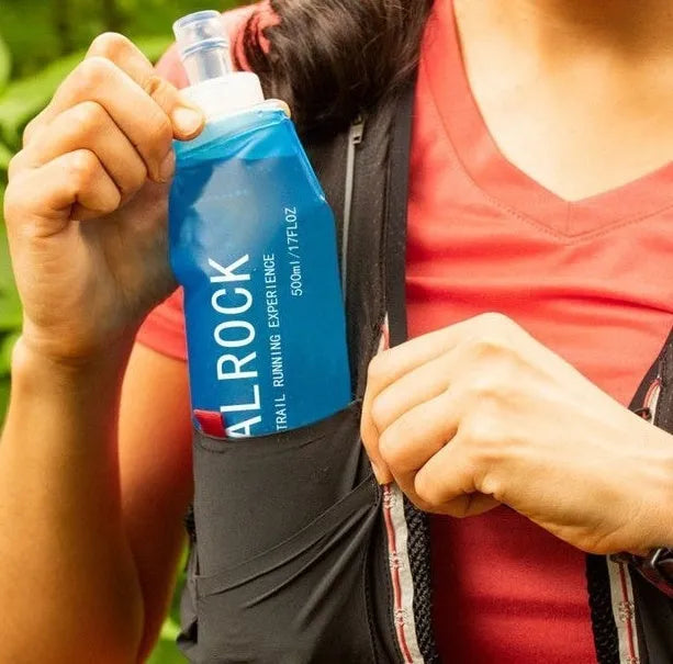 Mountain biking portable straw with a 20cm flexible tube and an adjustable 180-degree angle joint