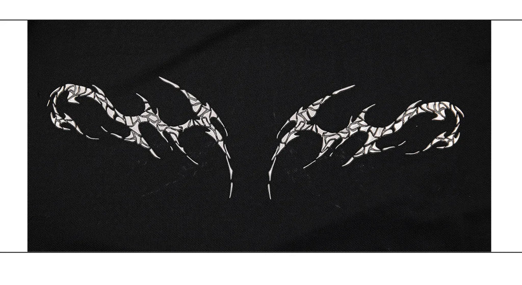 Niche mesh slim long sleeve bottoming shirt in black or white on a size chart