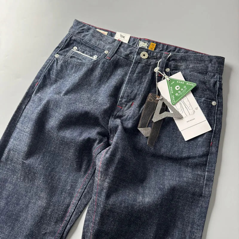 Men's straight-leg American retro jeans in a primary colour made from cotton denim.