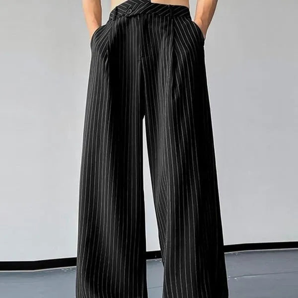Black men's vertical striped pleated casual trousers with elasticated waist