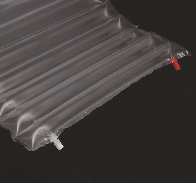 Transparent outdoor airbed showing dimensions of 200 cm length, 60 cm width, and 5 cm thickness