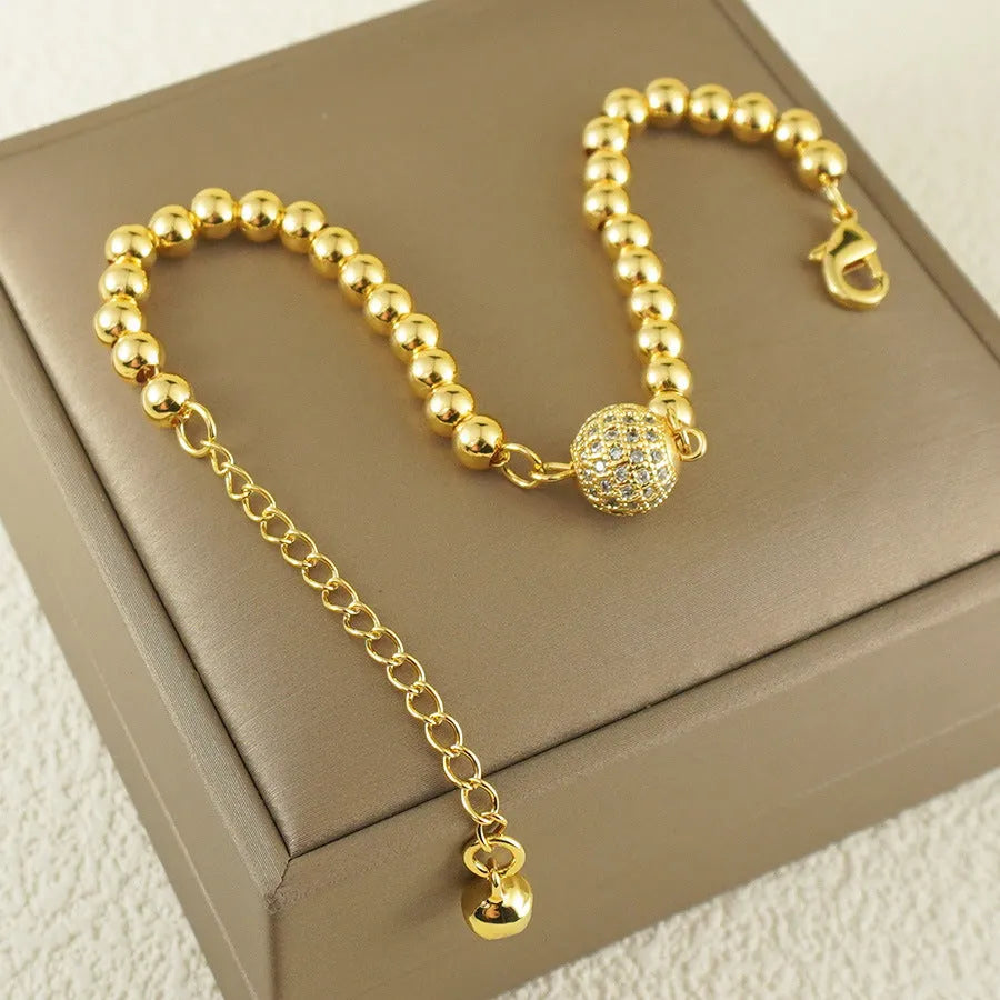 Arabic style heart-shaped copper bracelet for women with a single zircon stone.