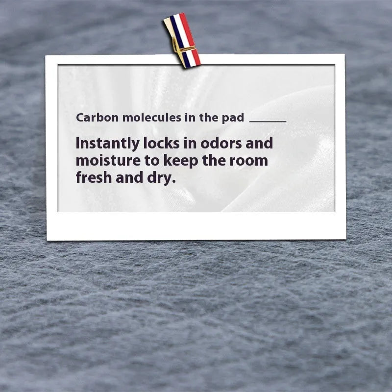 Pack of white pet urinal pads showing layered edge and bamboo charcoal variant, with size guide showing S M L XL dimensions.