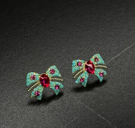 Galvanised geometric Chinese-style earrings with petal elements in zinc alloy