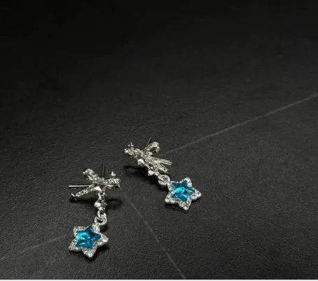 Galvanised geometric Chinese-style earrings with petal elements in zinc alloy