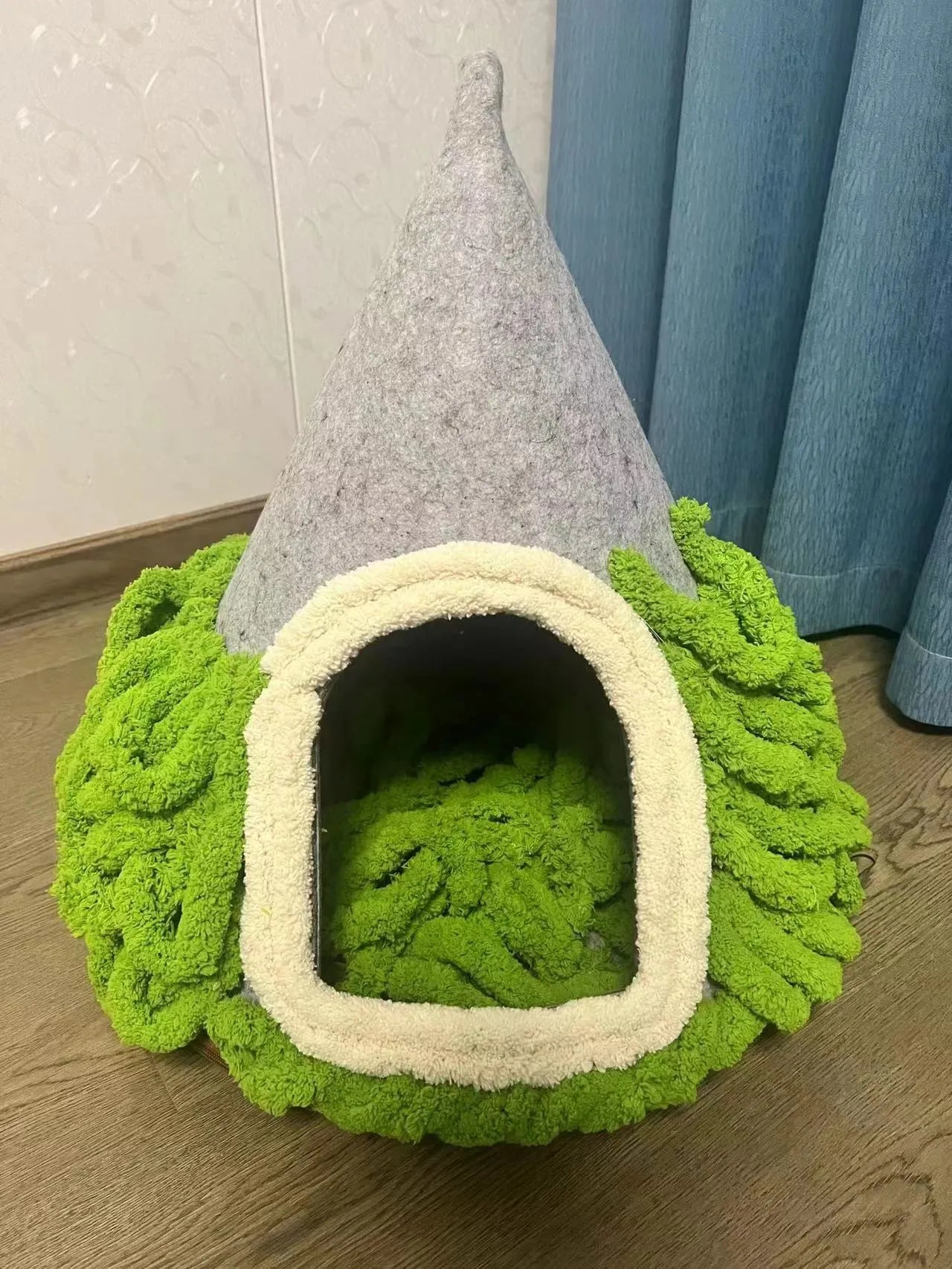 Grey cone-shaped felt cat house measuring 50cm diameter for indoor cats