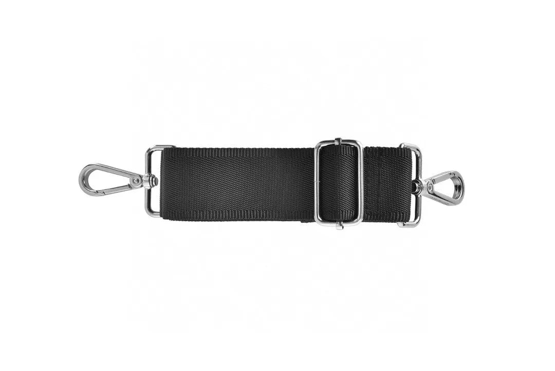 Black Oxford cloth laptop handbag with multiple pockets and compartments for a 14 or 15.6-inch computer.