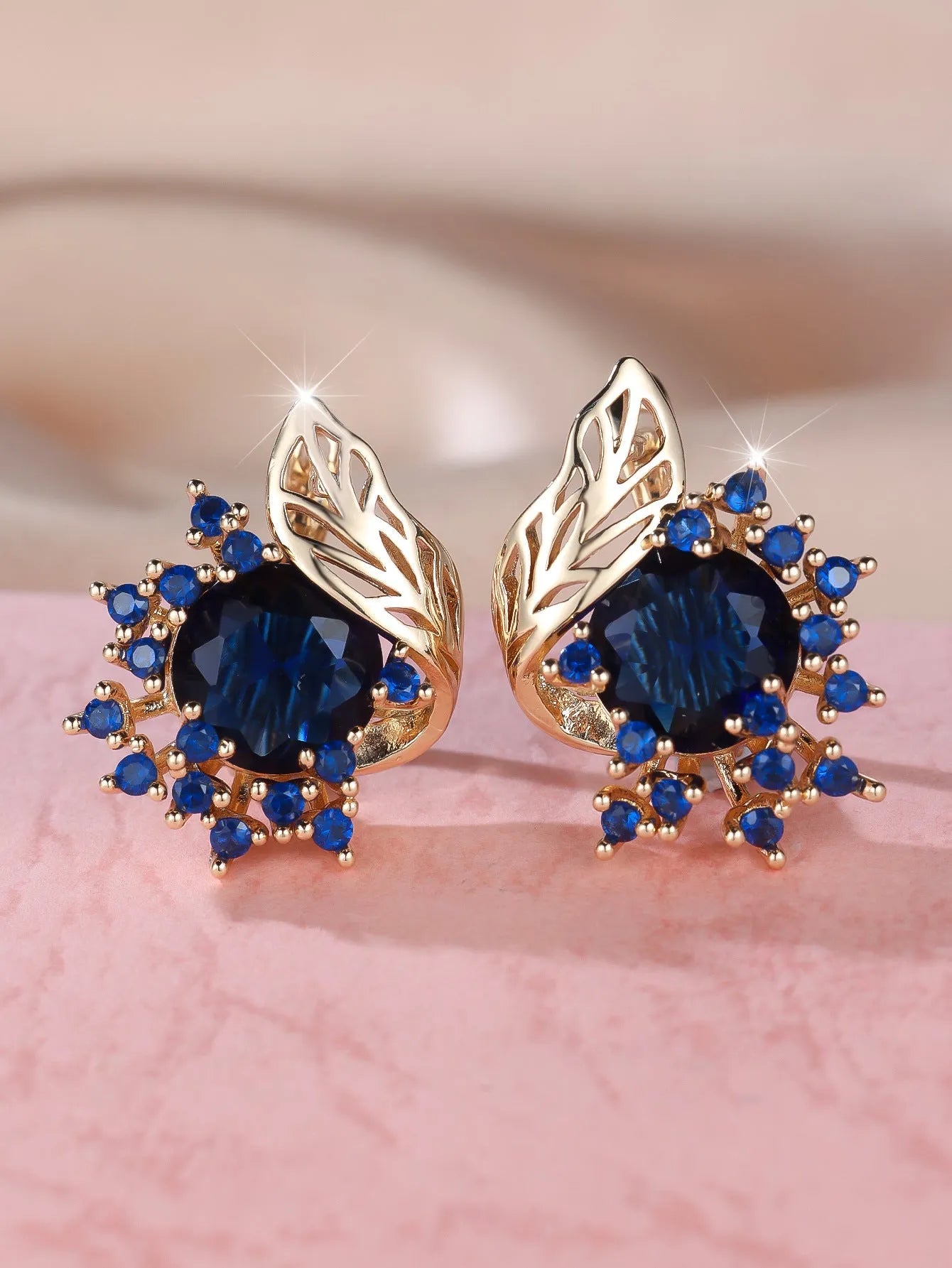 Round flower feather zircon earrings with rose gold electroplated finish and diamond accents