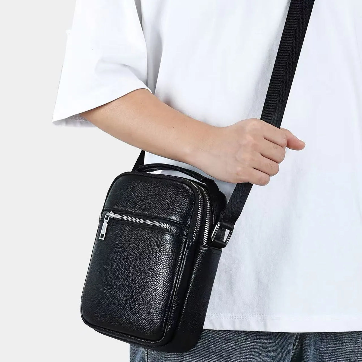 Men's first layer cowhide crossbody bag, 18x7x22cm, in black or coffee with polyester cotton lining