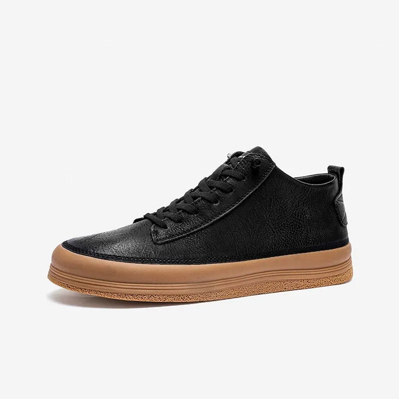 Men's black leather casual lace-up shoes with a round toe and flat rubber sole