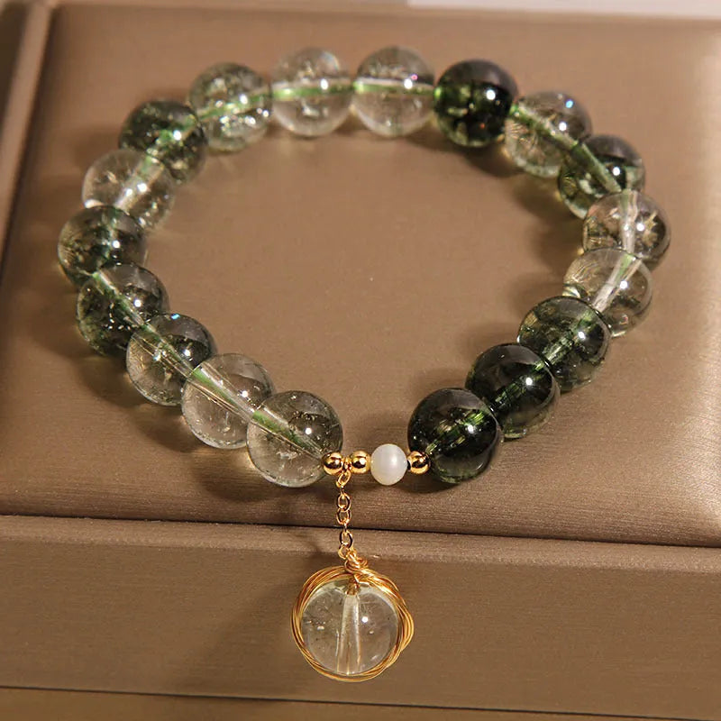 Women's green phantom quartz and chorite crystal bracelet in Japanese Korean style
