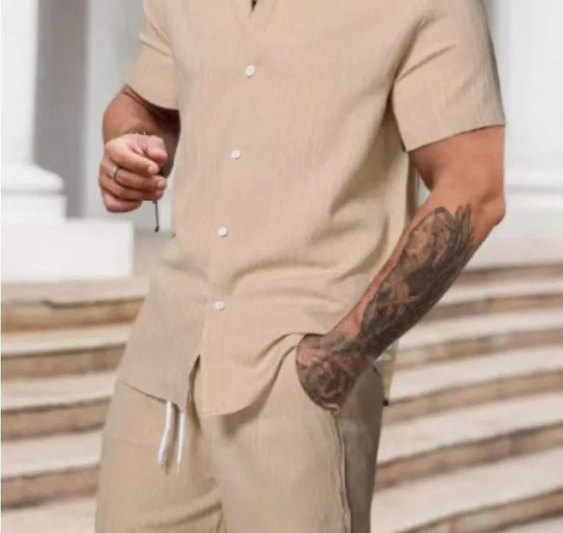 Men's striped printed casual suit set with short sleeve shirt and matching shorts in street style