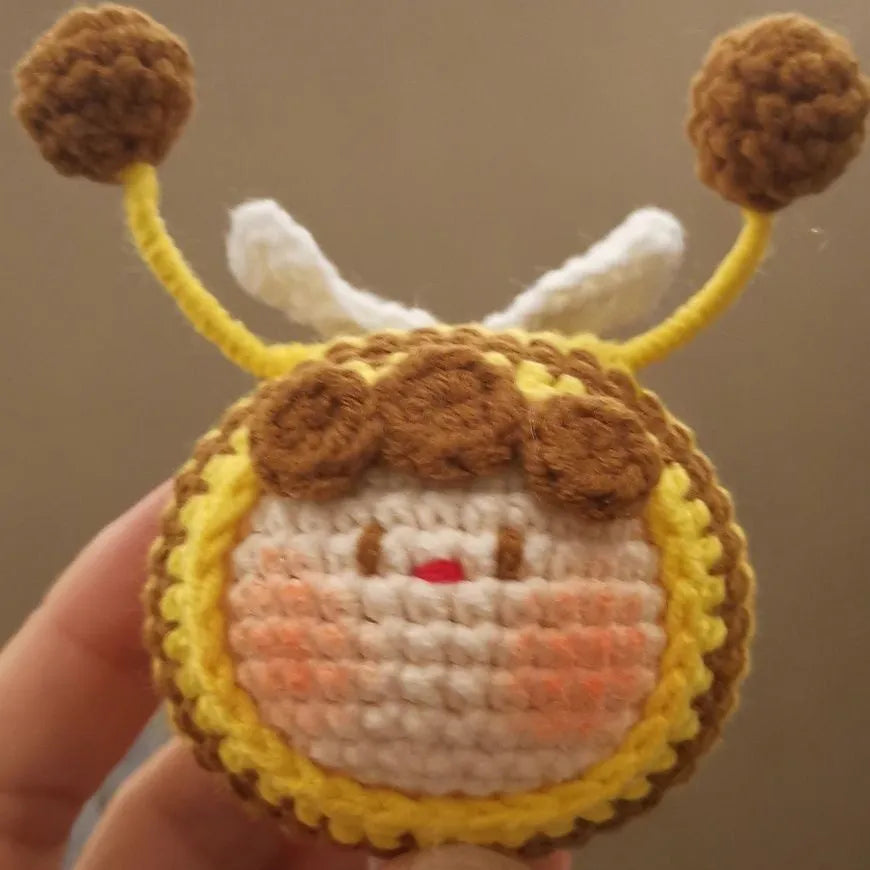 Handmade crocheted bee colonies for woolen dolls in plush with pendant decoration