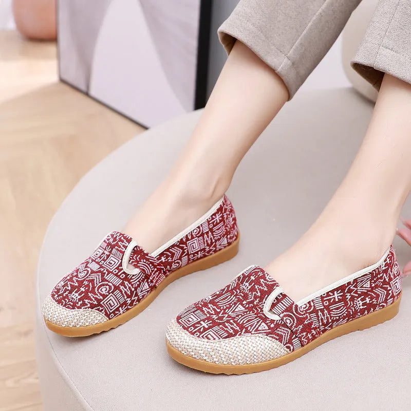 Women's ethnic style flat heel cloth shoes with shallow mouth and colour stitching