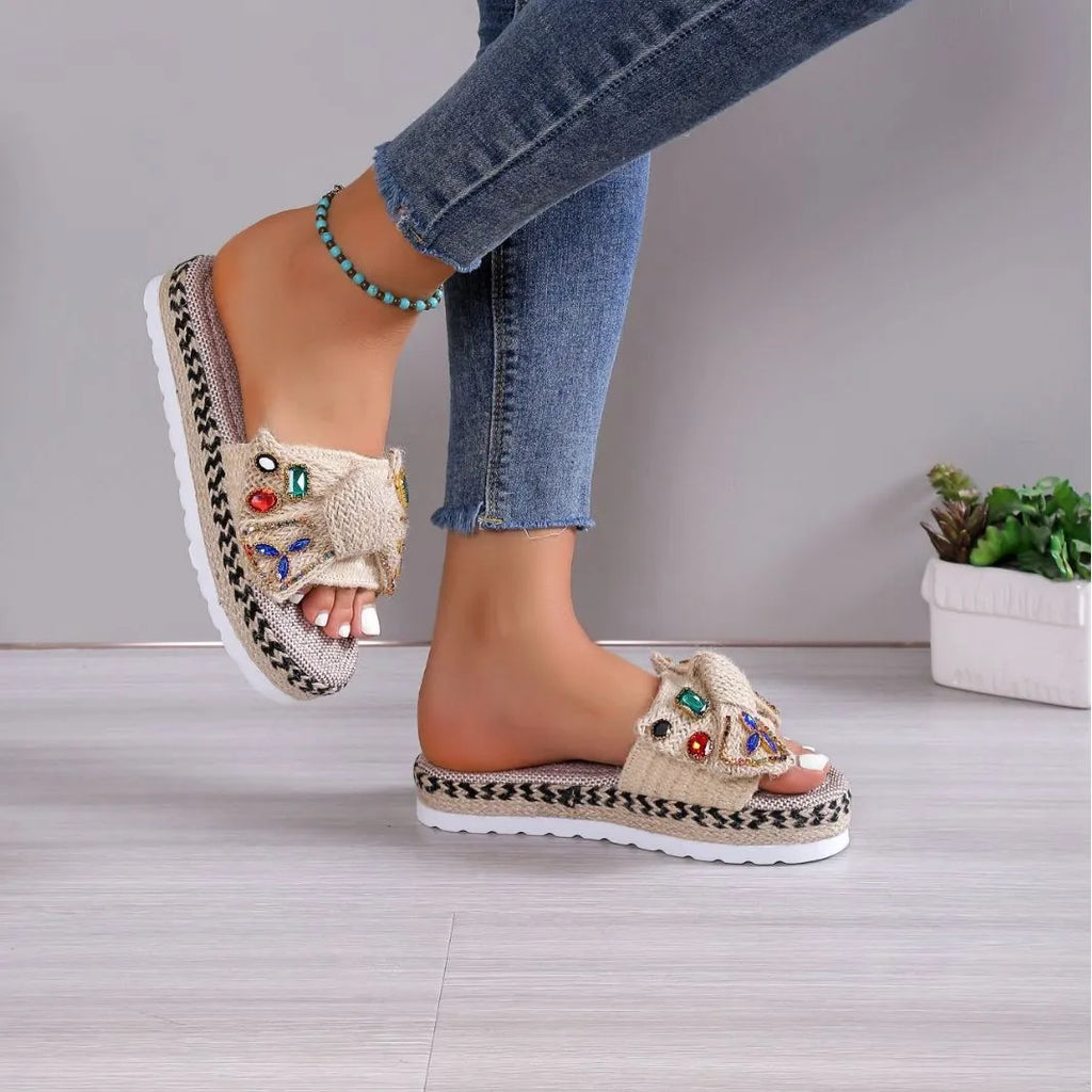 Creamy-white women's cloth platform sandals with a beach bow and round toe holder.