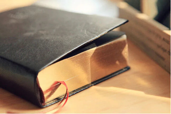 Large thick leather Phnom Penh notebook, 17 x 12 cm, 480 pages, Gold or White cover