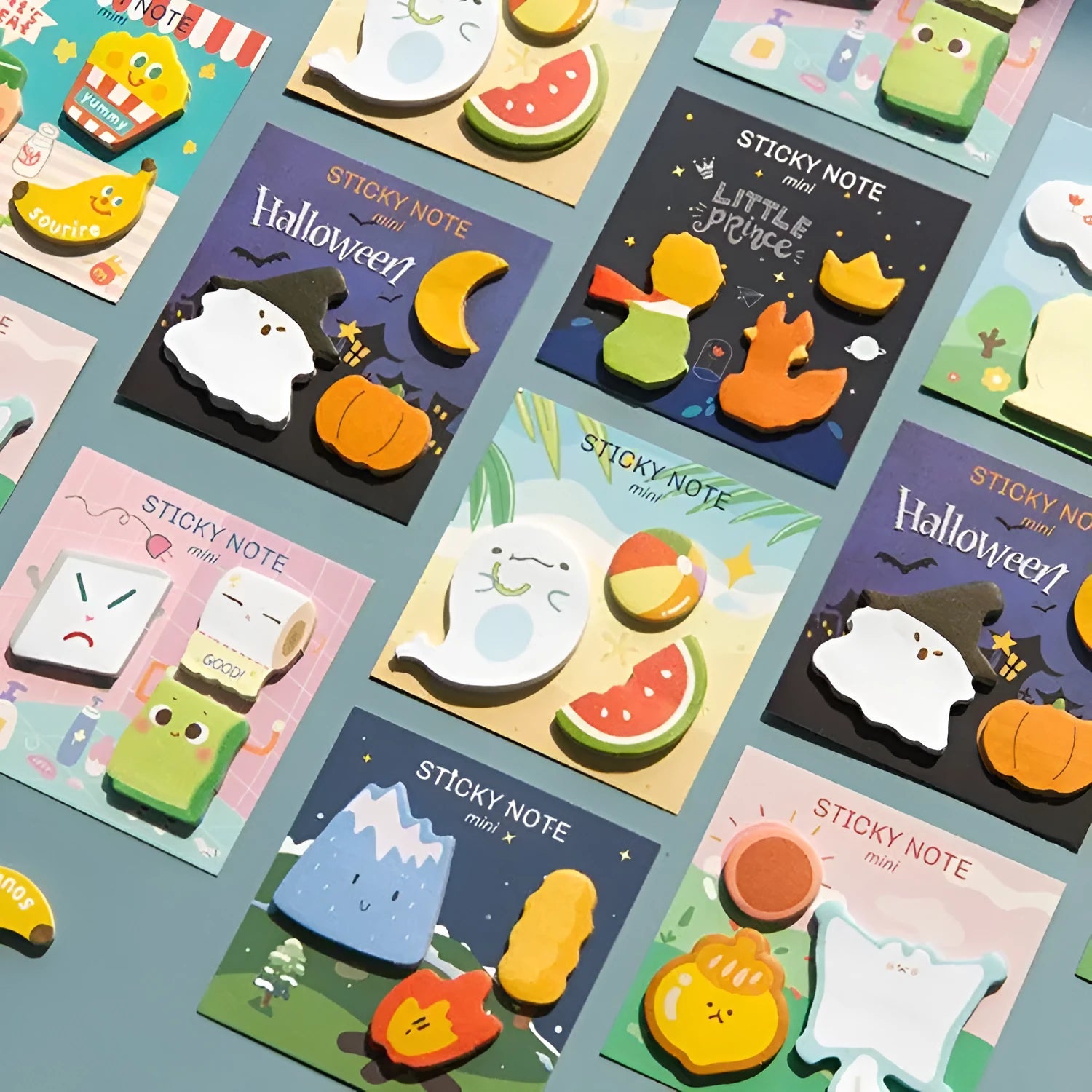 Halloween pumpkin pattern post-it notes in square 90mm format with seasonal messages