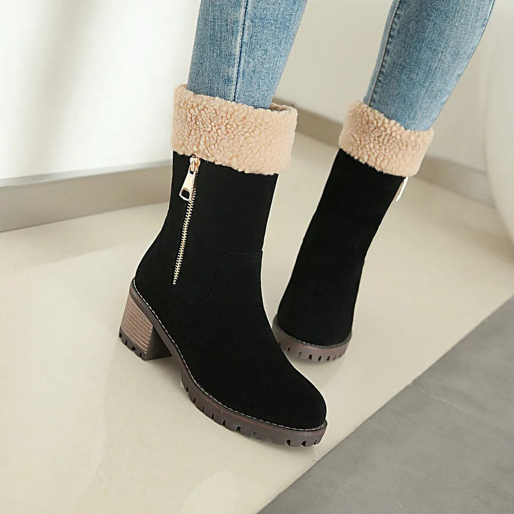 Waterproof snow boots in multiple colours with ankle protection and plush lining.