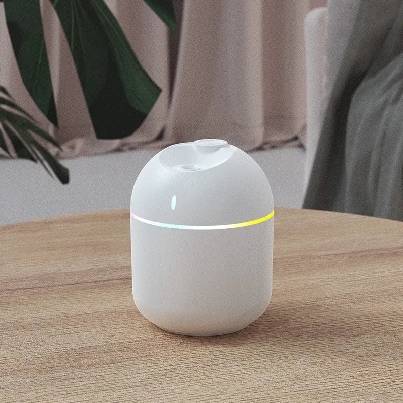 USB plastic humidifier with colour light and water drop spray in white