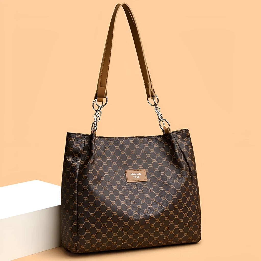 Retro fashion women's handbag in soft PU leather with polyester lining