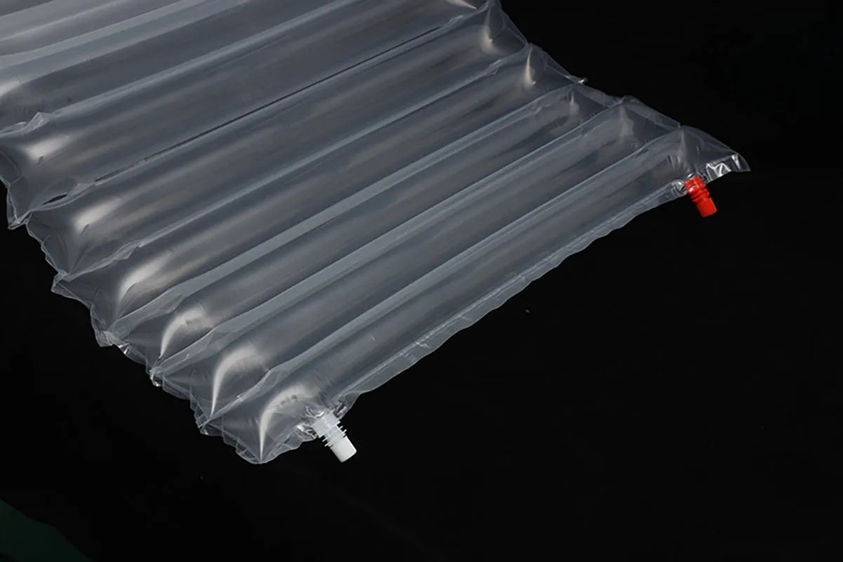 Transparent outdoor airbed showing dimensions of 200 cm length, 60 cm width, and 5 cm thickness