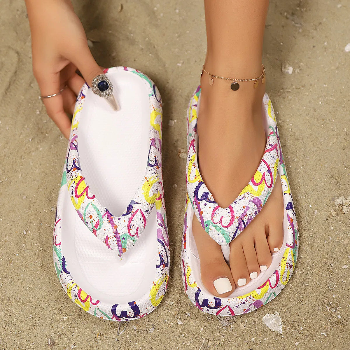 EVA thick-soled summer flip-flops with herringbone toe holder in multiple colours